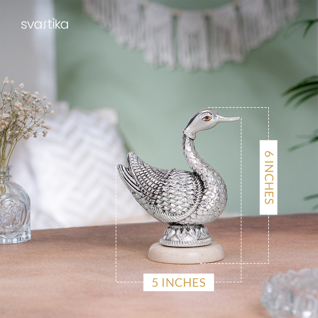 Swan of Serenity – Silver Plated Decor (6 Inch)