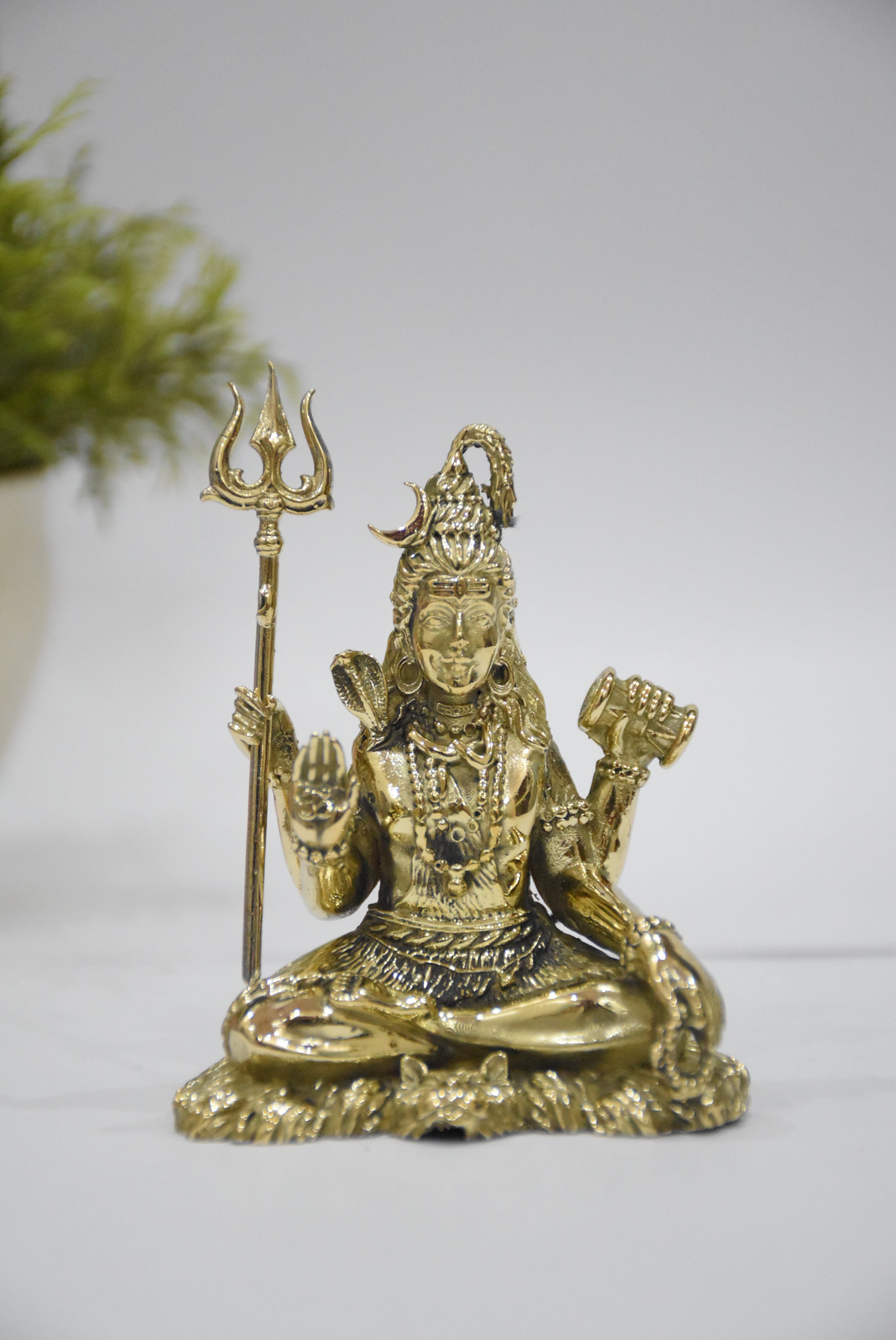 Brass Lord Shiva Murti – 3.25 Inch | Meditative Shiva Idol for Peace & Spiritual Strength