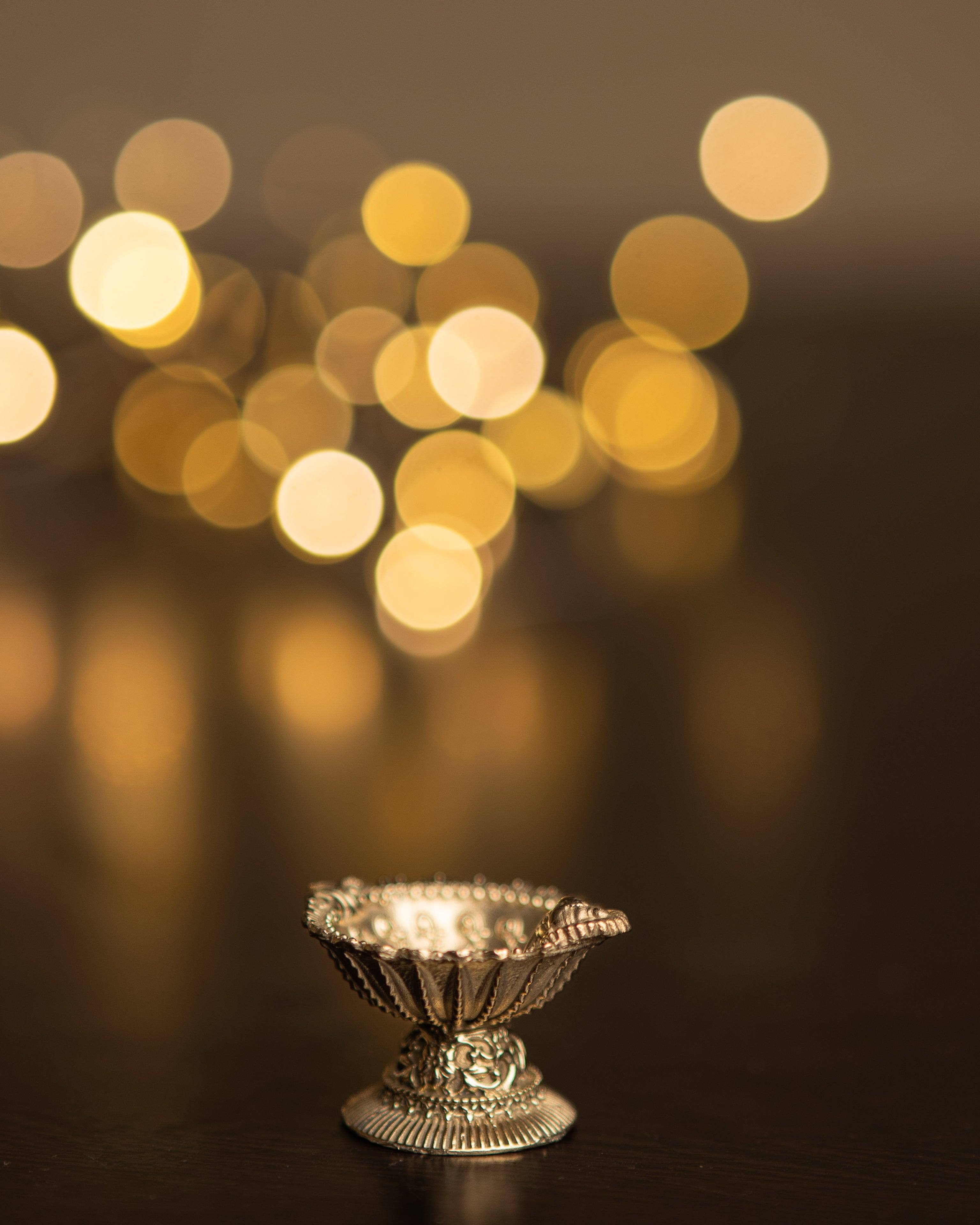 Brass Ganesh Diya – Traditional Lord Ganesha Worship Diya for Prosperity and Blessings