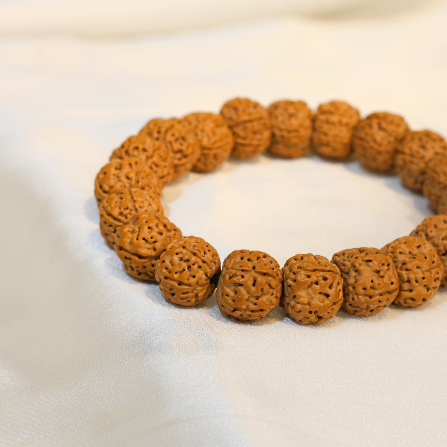 Original Rudraksha bracelet with 5 faced beads – Divine Hindu