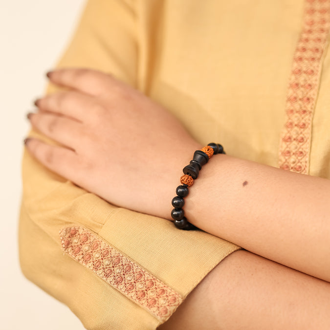 Karungali Rudraksha Damru Bracelet | Govt. Certification